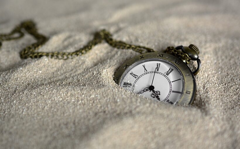 Keine Zeit - Uhr im Sand